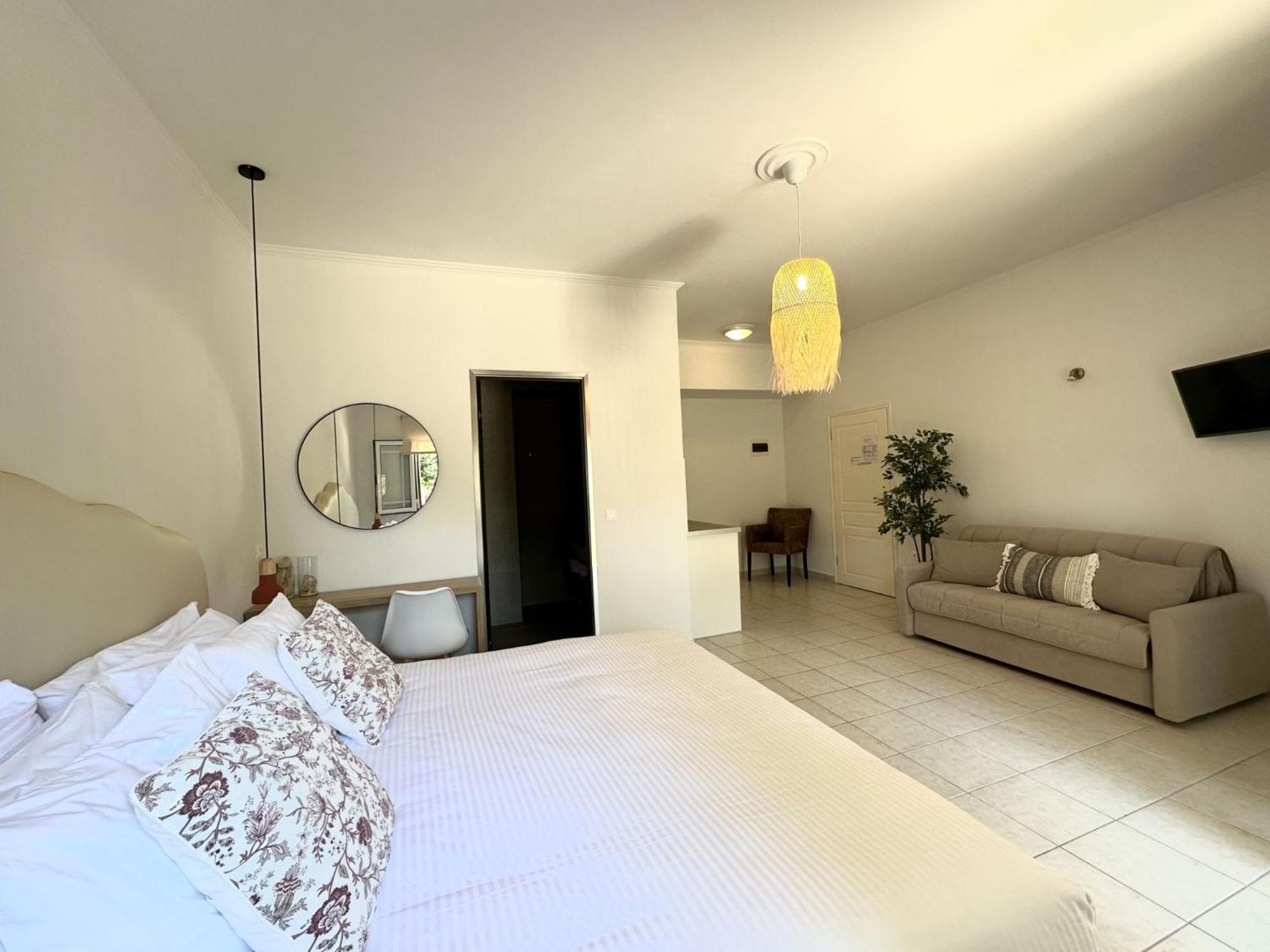 Koríthion Lithies Sea View Boutique Hotel المظهر الخارجي الصورة