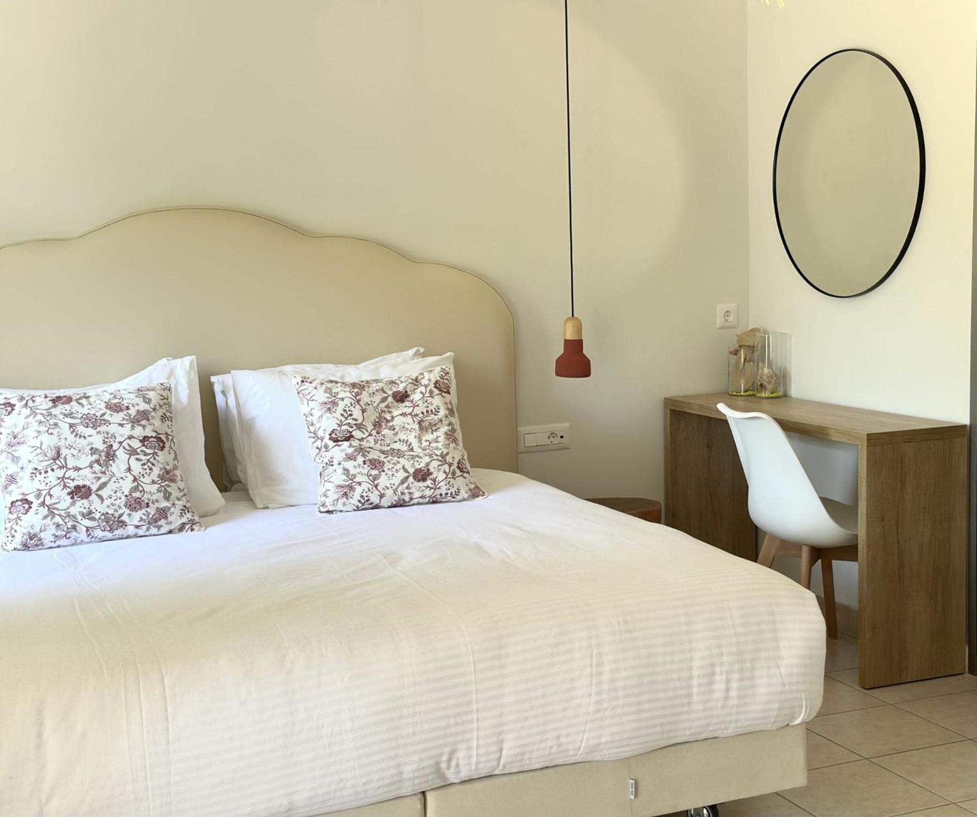 Koríthion Lithies Sea View Boutique Hotel المظهر الخارجي الصورة
