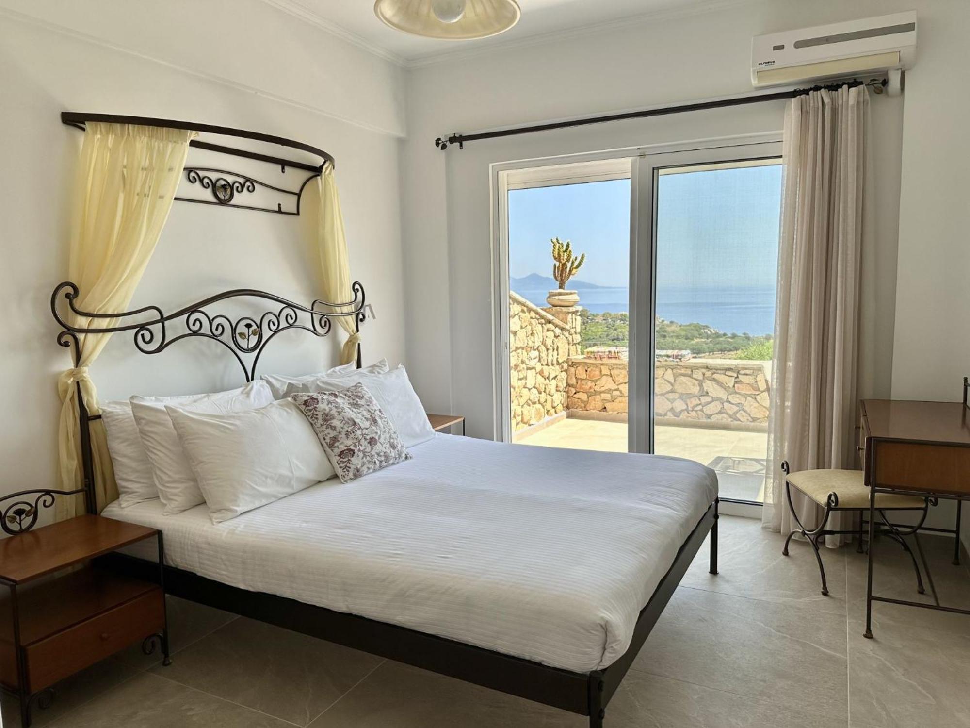 Koríthion Lithies Sea View Boutique Hotel المظهر الخارجي الصورة